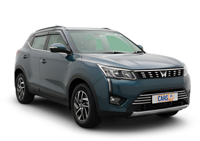 Mahindra XUV300-img